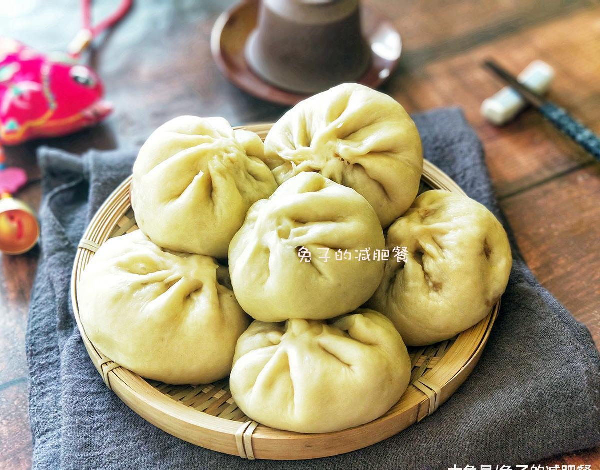 在家自己怎么做肉包 6a1cbaba6b394faea2935922ef52d19c.jpeg