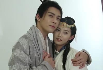 陈钰琪和祝绪丹的表现还可以,但是男主角曾舜晞就有一些尴尬了,所以