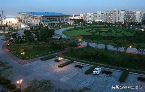 专业：就获得了进入一流大学的“捷径”，考生留意考上这2所普通大学