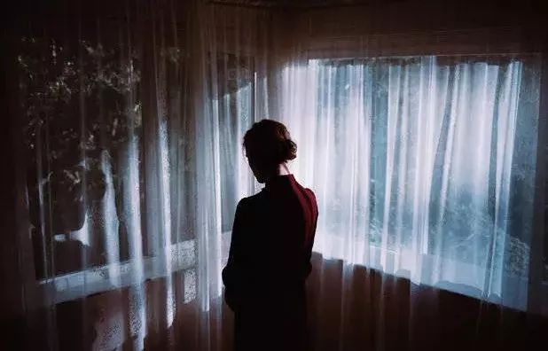 怎样才能让自己内心宁静 c9165ce2f31d4068a834a4384937c15b.jpeg