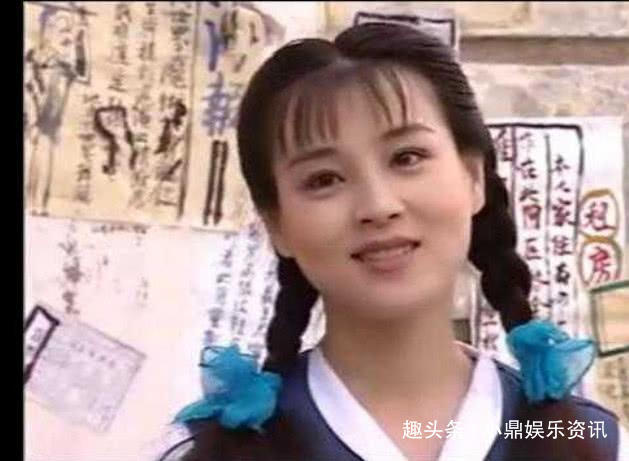 原创曾经是第一古装美女,爱上渣男最终离婚,如今50岁依然美丽