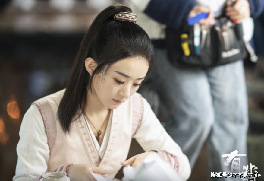 新剧合作王一博和任嘉伦,张慧雯有机会火吗?_赵丽颖
