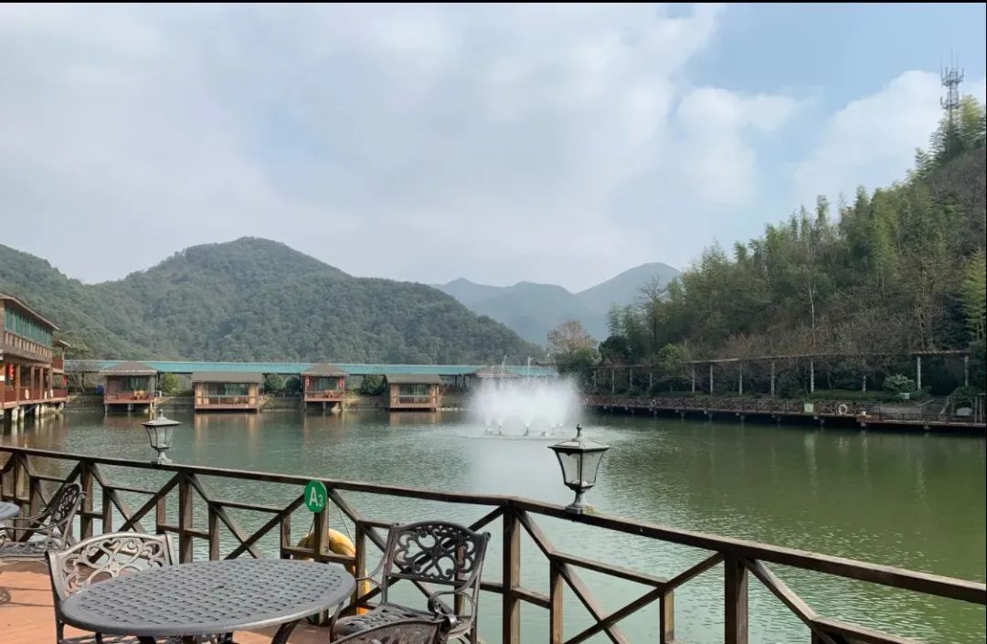 柯桥区平水镇金渔湾农庄05 大香林·兜率天景区内龙华精舍 老安