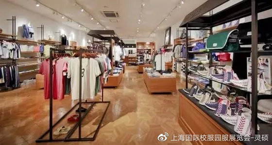 服装行业 2ca596e07c834ca0b8e6b87045808343.jpeg