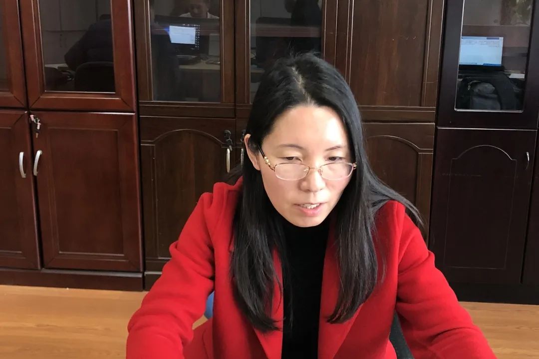 钢筋中心主任唐明英