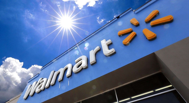 美国一位准妈妈购物时突然破羊水 在超市卫生间