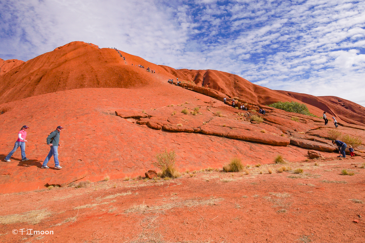 这个3.5亿年的岩石群，是澳洲的旷世奇观，被称为地球的脊柱!_千江moon_新浪博客