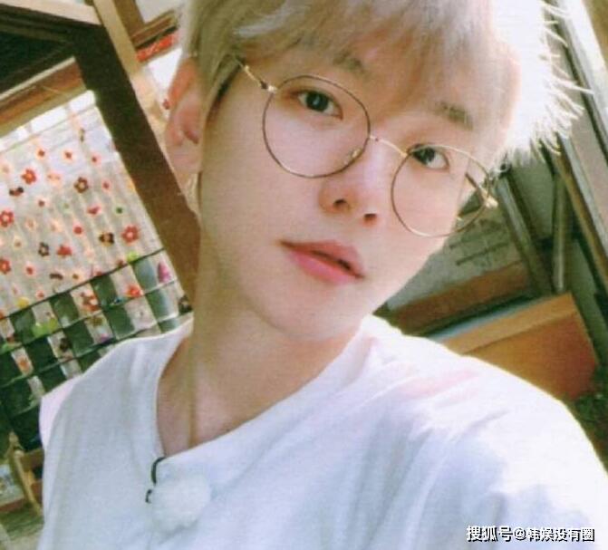 首个发声男爱豆？EXO 边伯贤为“N 号房”事件请