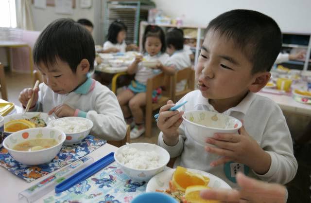 『医生』医生：不改是犯傻，家长慎重这2种毒饭坑身体！可惜很多家庭在喂