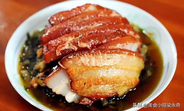 做红烧肉需要先蒸吗 aa17ae1698974e92b930458f3d628e85.jpeg