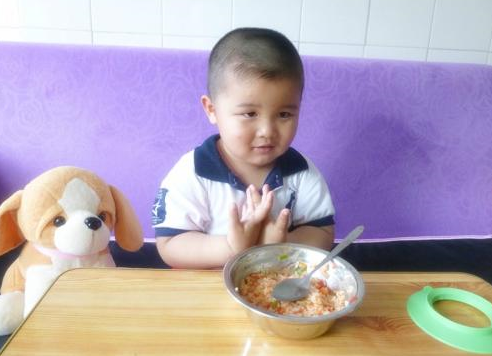 [孩子]脾肺差耽误发育孩子咳不停？儿科医生：3类食物别再喂了