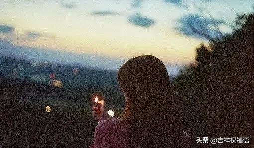 怎么让别人主动给我想要的 18eee90ef4f34df8a084cebb1a06a48b.jpeg