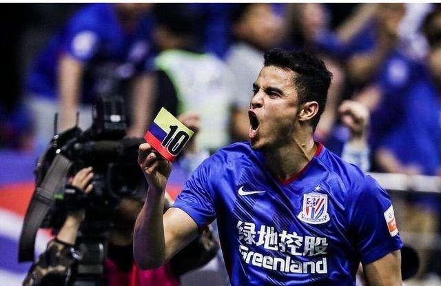 足球中超排行_足球名嘴预测新中超排名,申花可成争冠大热门,昔日霸主惨遭看衰