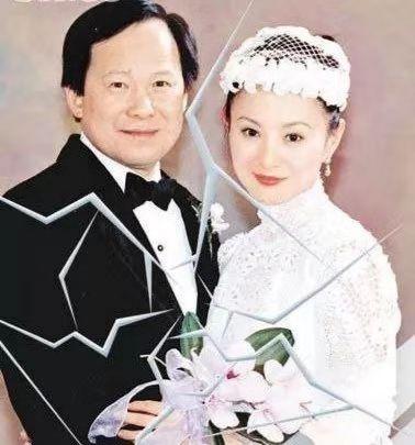 悲情的李赛凤：一婚隐婚生子，二婚丈夫让她跌