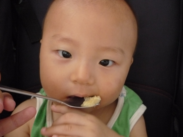 「食物」让娃积食不发育，不要喂了儿科医生发话：脾胃最怕4种食物