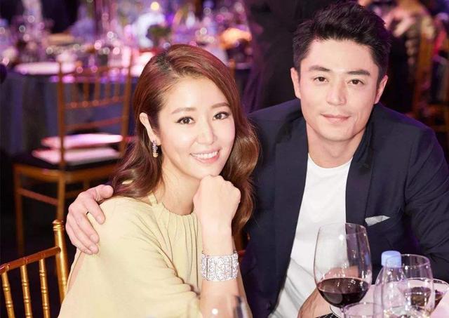 力破离婚谣言！霍建华林心如带女儿度假，幸福