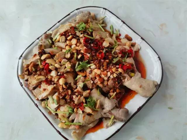 鸡腿最好吃的做法皮脆肉嫩 5b593b10b09e4fefa4509ef7e4a34400.jpeg