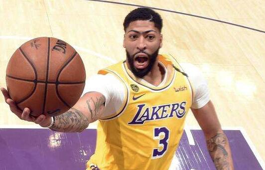 【杜兰特】最想和谁当队友？湖人队史第一中锋点名杜兰特 球迷：咋没选老詹，