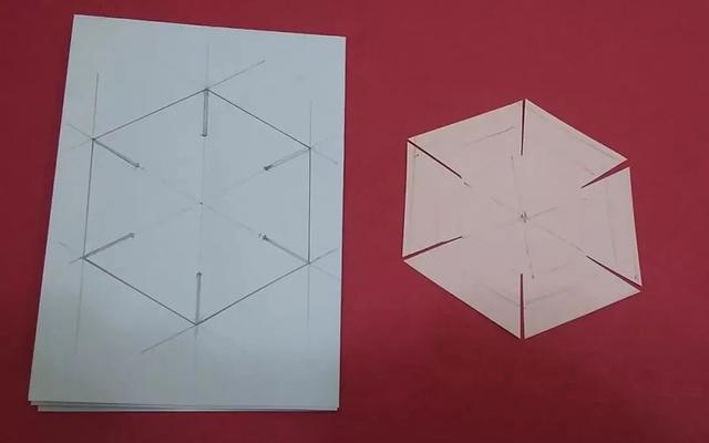 这是宫灯的六角顶,底部份图纸(两个一模一样),注意尺寸的准确性.