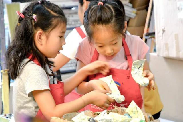 女孩子@拖成“疳积”，儿科主任：没有常识的家长，真坑娃3岁女童积食