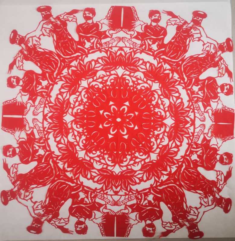 白丽玲 剪纸作品《祈福平安》