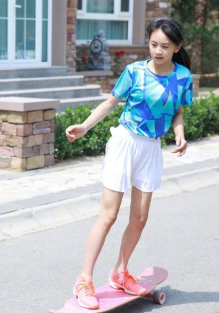 #孩子#据统计：2020年儿童身高标准上线了！看看你家孩子的身高满意不？