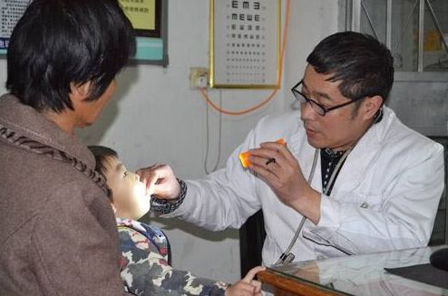 [脾胃]告诫：孩子不“戒掉”3物，损伤脾胃还积食让娃积食的不只是撑