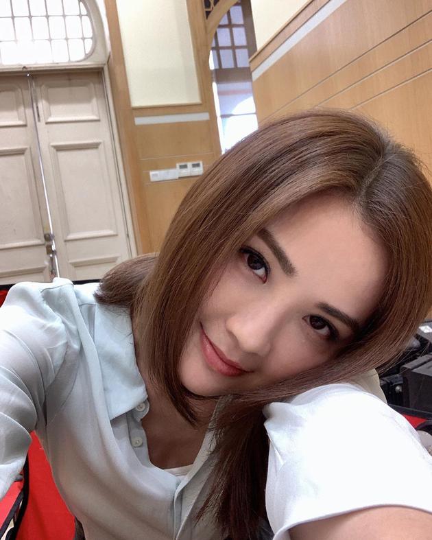 阿Sa回家后晒自拍报平安：希望大家都身体健康
