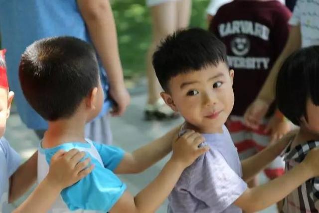 「空腹」宁可空腹也别吃！否则长高无望三种早餐正在“吸噬”孩子健康