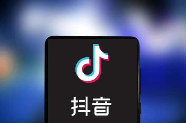 如何在抖音视频中制造当下热点？抖音带货能做出热点视频吗？抖音干货。