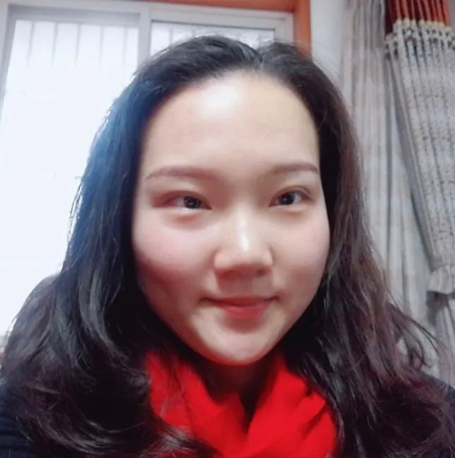 左一唐灏老师/左一唐灏老师/右一胡缓老师禾冈小学调查团队指导老师