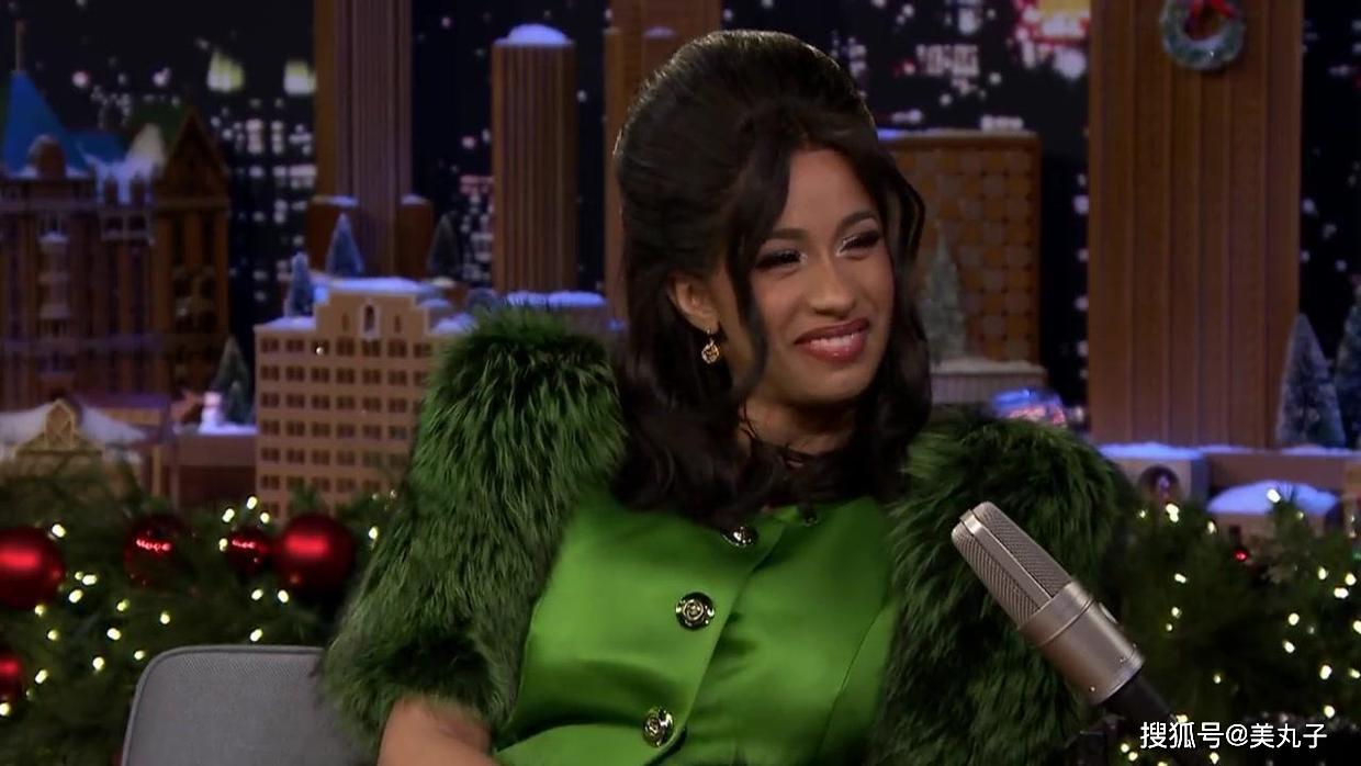 在美国开直播,盛赞中国防疫的cardib,到底是什么来头?