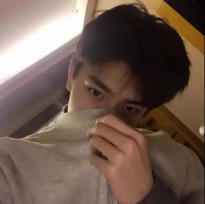 男生如何变高冷 a38569004cfc4e9c963f100fd32413e6.jpeg