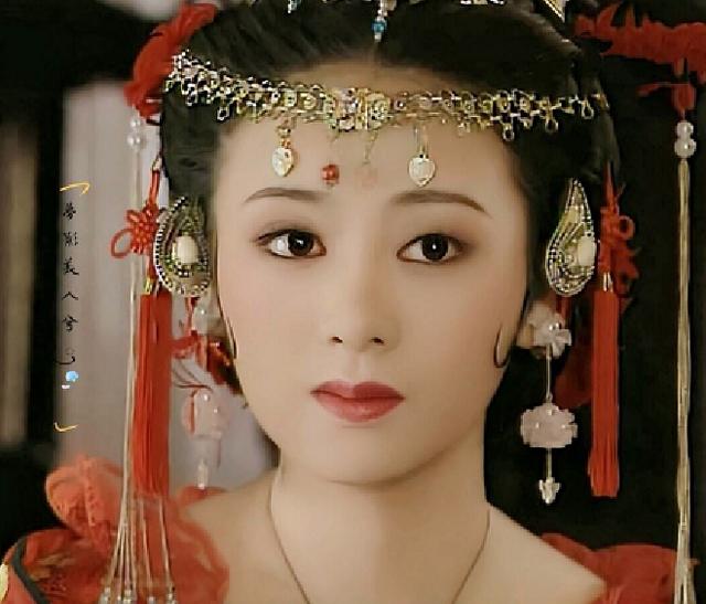 《上错花轿嫁对郎》一套衣服一个造型,现在的造型师,完全比不了