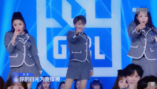 最近很火的音乐老师视频 dac2a556c6474e4b847f37237a73eb6d.png