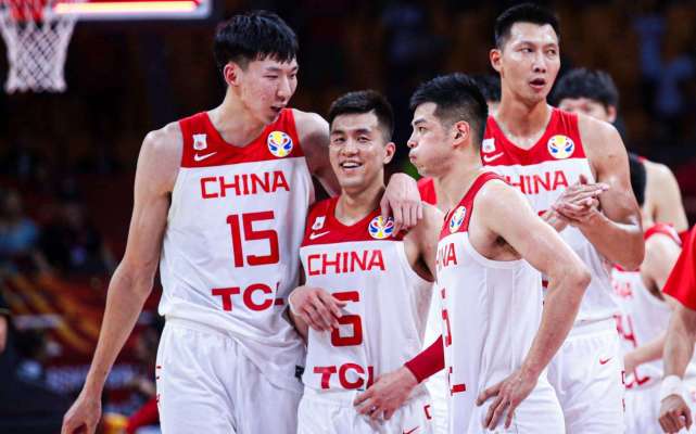 东京奥运会男篮落选赛中国对加拿大，东京奥运会中国女篮对加拿大？