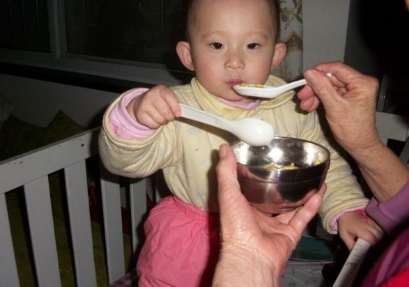 宝宝吃辅食不能放盐没味道咋办 f19e4ca7880b431c84f7ccefd084b4db.jpeg