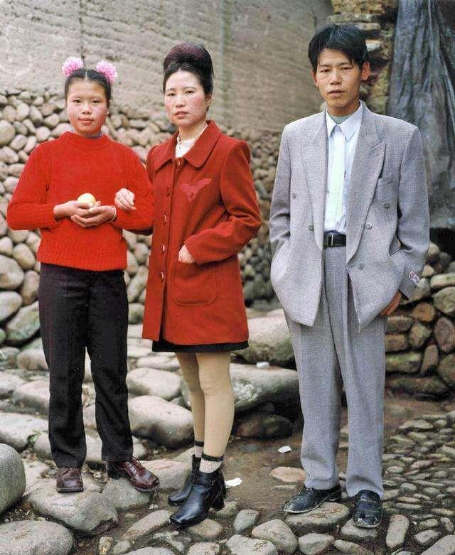 90年代中国珍贵老照片:图6让人怀念,图7是美女最喜欢的职业