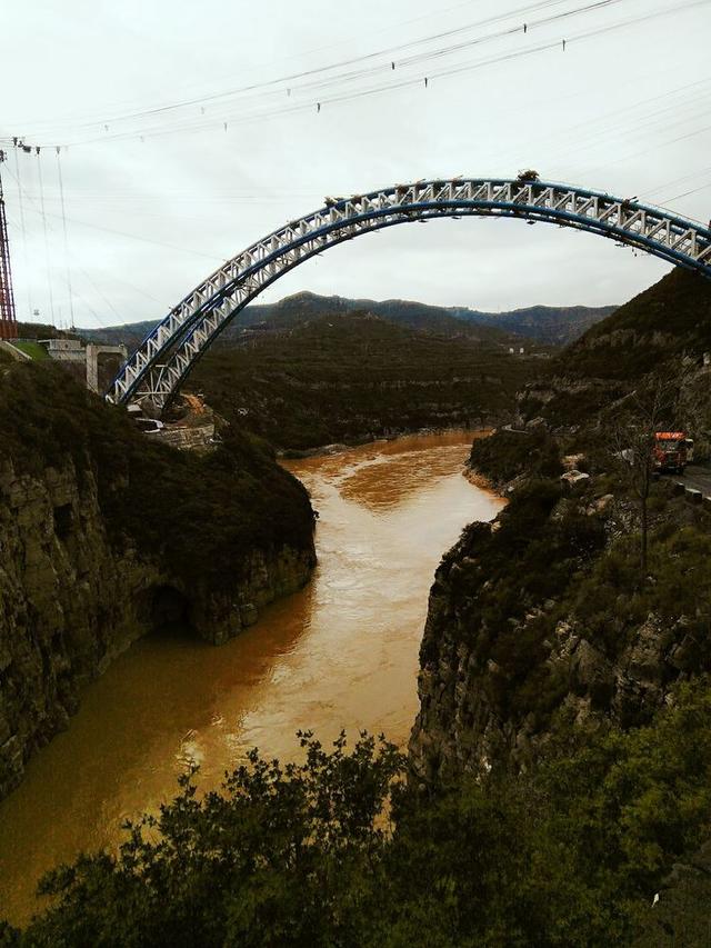 河津龙门村gdp_河津龙门村景区(3)