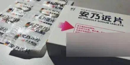 『药品』别再给孩子吃了！警惕！这种常用药18岁以下禁用
