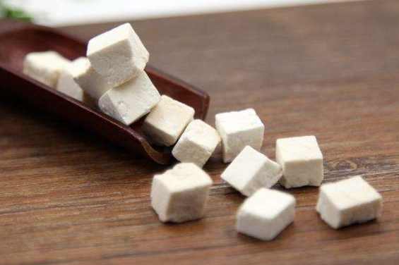 3b3a81dfd78042e9b284572c796667f5.png
