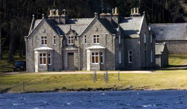 查尔斯王子确诊英国民众是这种反应，许多网友