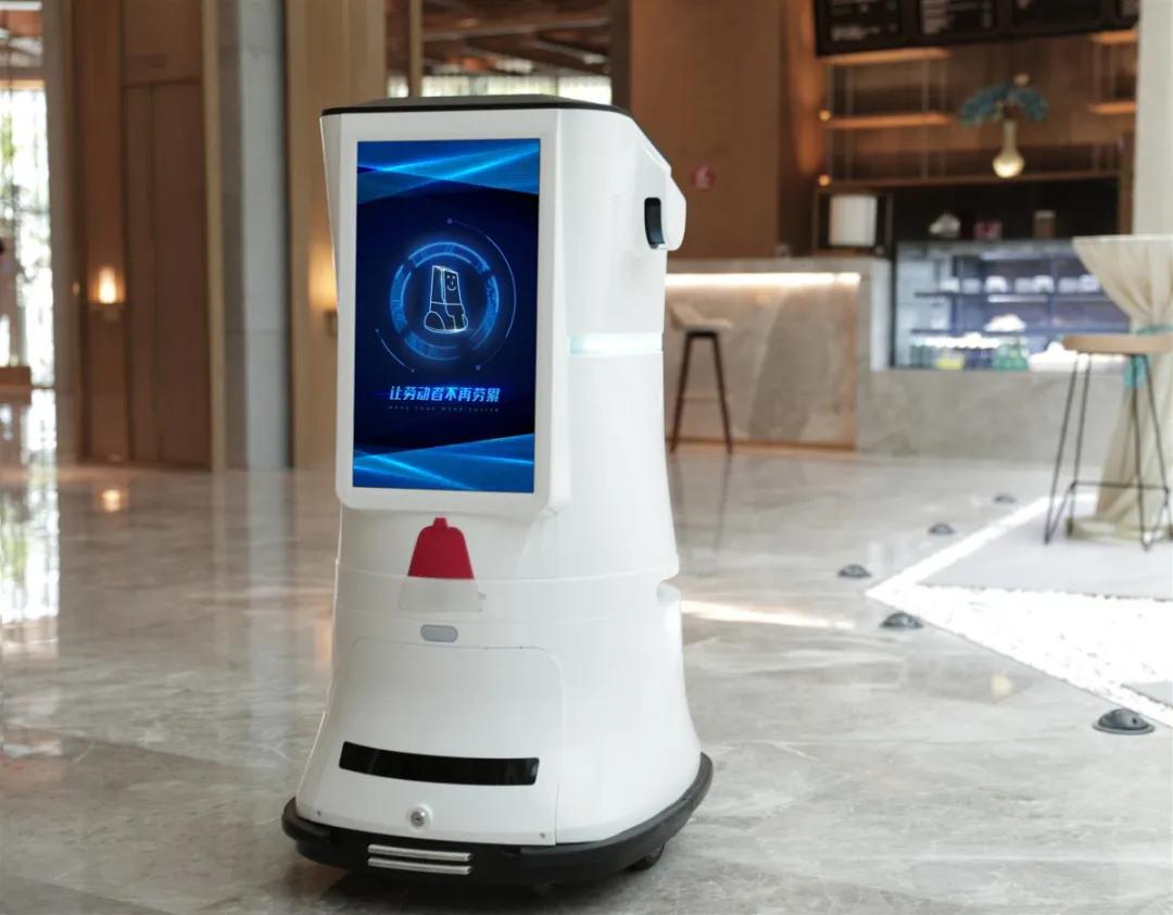 优地科技联手携住科技，启动酒店“机器人”免费投放计划！