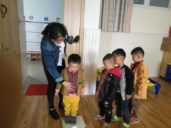 【症状】9大“症状”辨识孩子脾虚，家长只需学会一半儿科医生发话