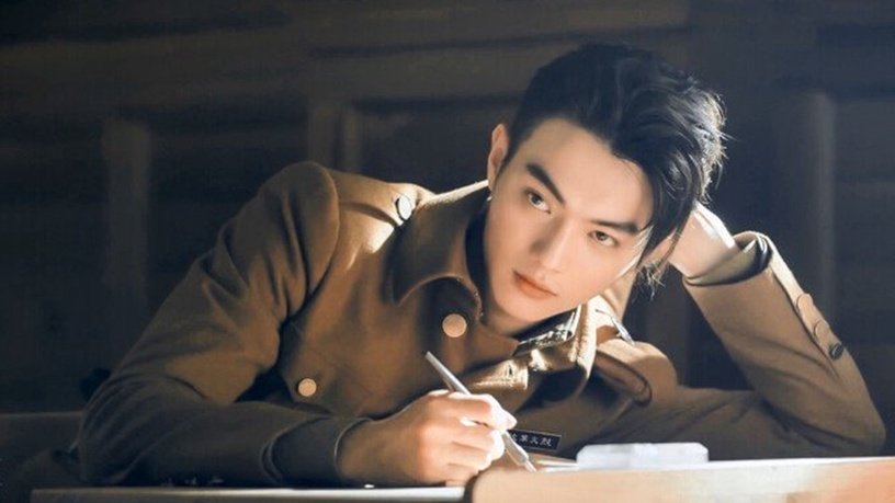 微博票选剧中的军装男神大赏top10!任嘉伦竟然才第四