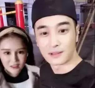 网红@不爱网红了？赵本山儿子恋上妹妹助理?