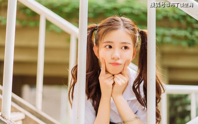 怎么样才能变得大胆 aa49347bc2ec48c9b2b8cdb3c3cd2591.png