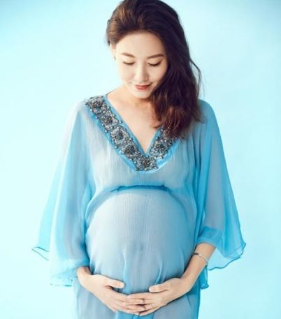 出道20年“零绯闻”，苏有朋苦追多年无果，竟低