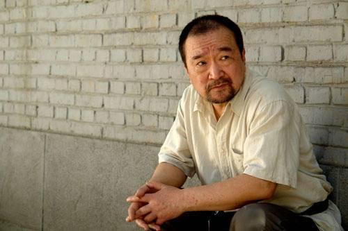 实力搭档巩俐张艺谋却被称为戏霸演活刘罗锅的李保田去哪儿了