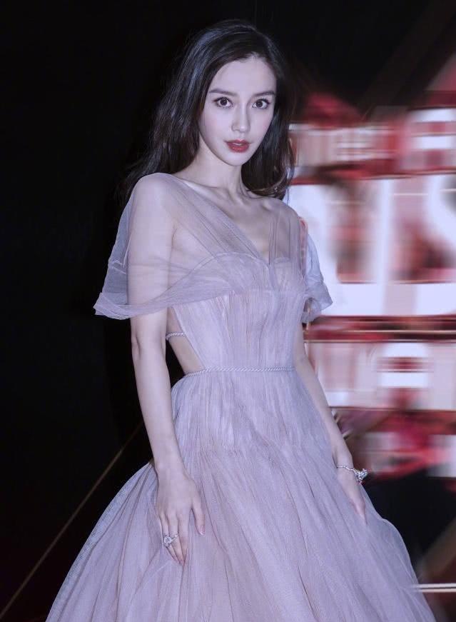 angelababy抹胸礼服,angelababy礼服晚礼服 angelababy红毯为国争光!纯天然艳压整容脸,都不再骂baby了